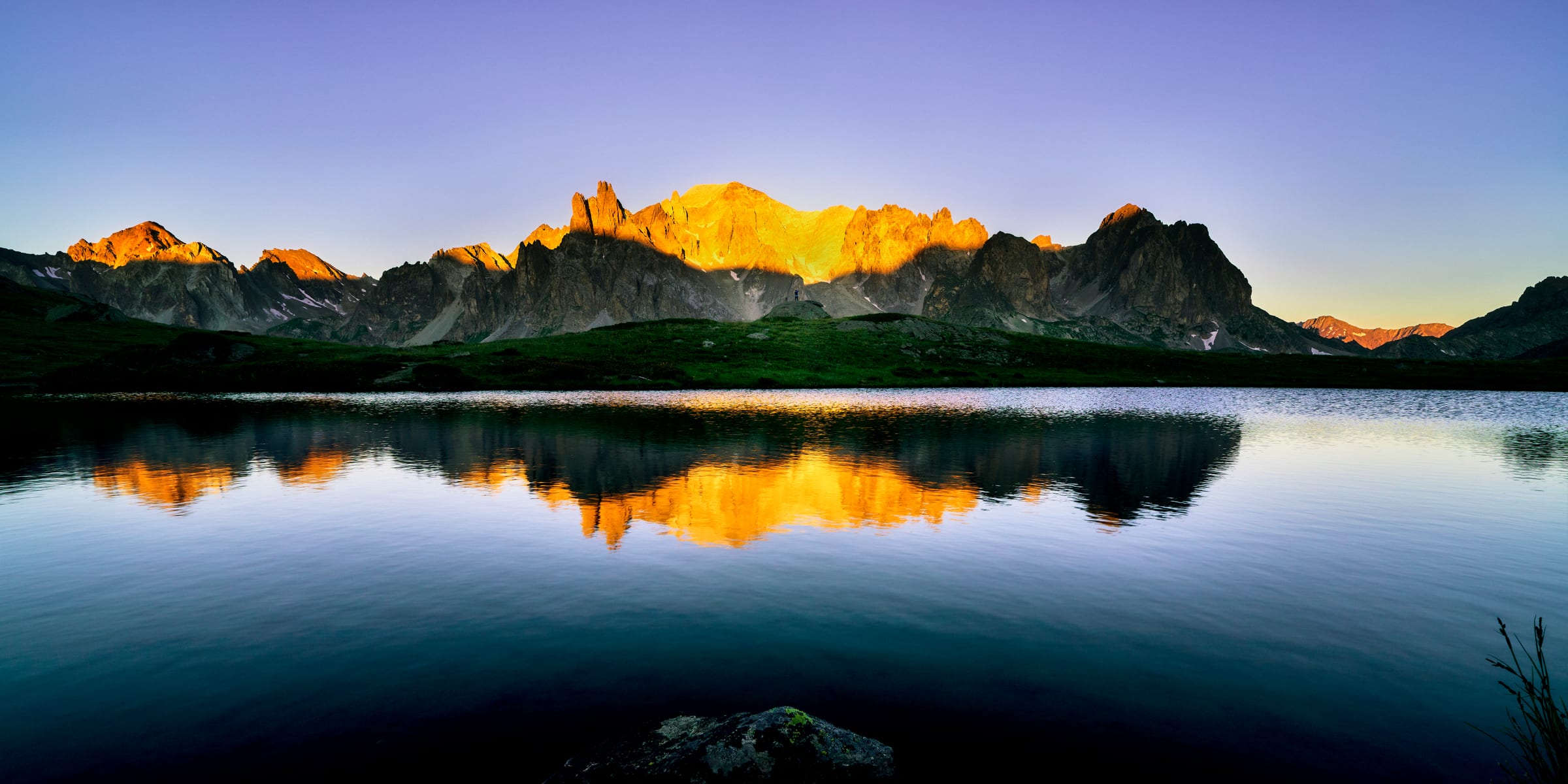 Alpine glow of the french dolomites